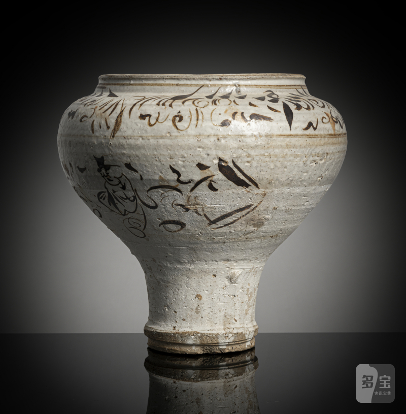 A Cizhou jar with figure decoration and a stylised inscription in Cizhou ware - 图2